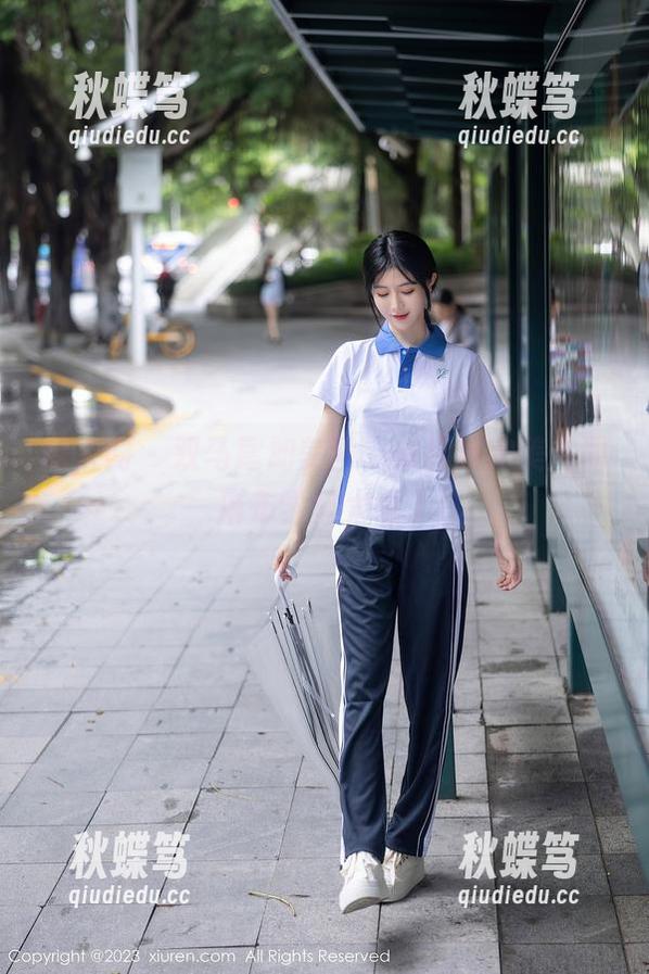 秀人网 - 双马尾加美图，少见的完美搭配，麻布学妹太会了！