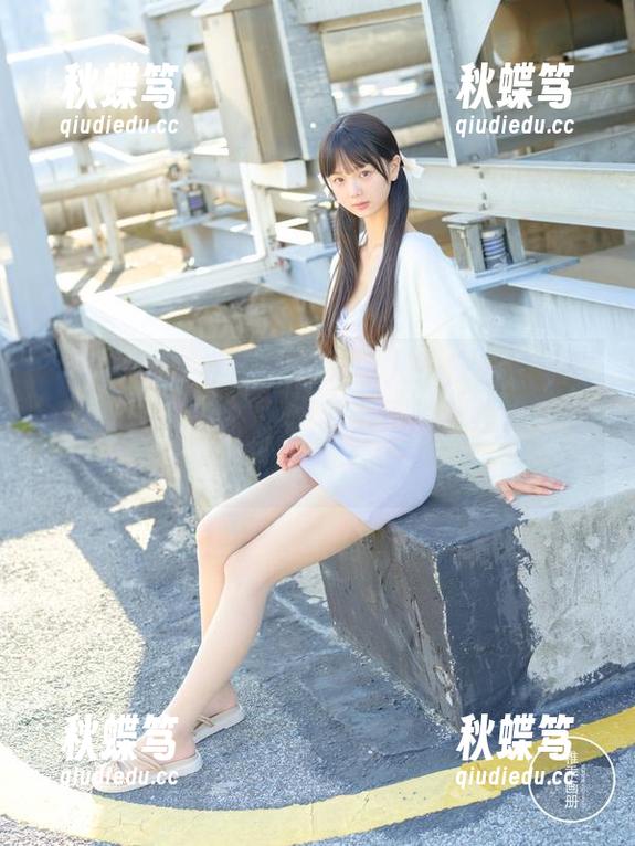 稚乖画册 - 赤西夜夜又撩人？快来瞧这软妹在晴空下的美图更新，别说我没提醒你哦！