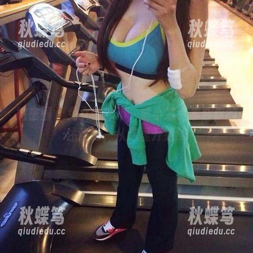 微密圈 - 兔女郎？不，童小芯！集合你的注意力，从这里开始！