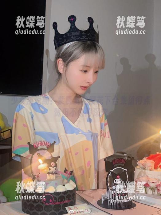 少女叛逆期？紫氯氯的樱花下合集值得点赞但不值得深究