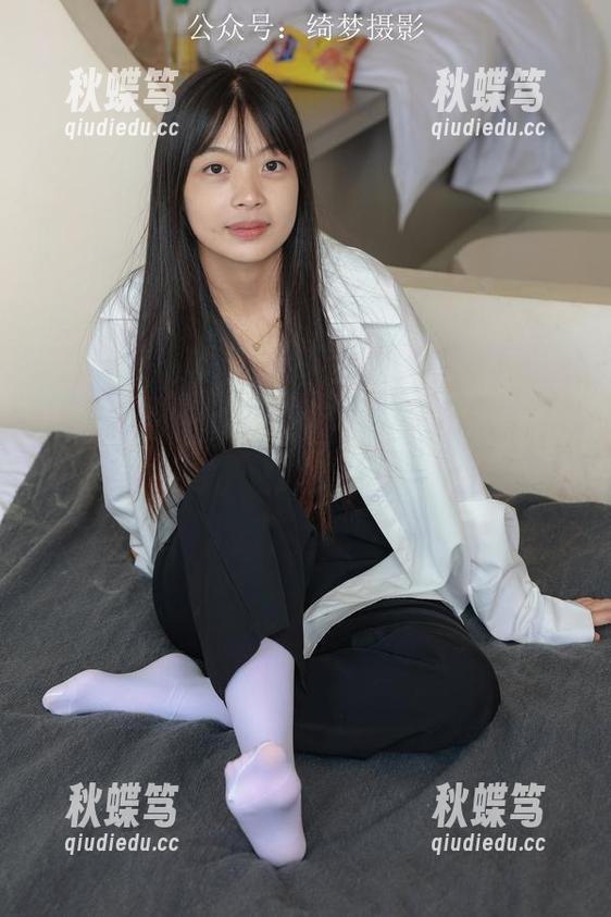 绮梦摄影 - 章章的万圣节写真，玩弄阴影与光线，情绪全是鬼火气息