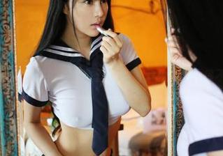 美媛馆 - 潘娇娇的写真：这位御姐怎么总让人停不下来？