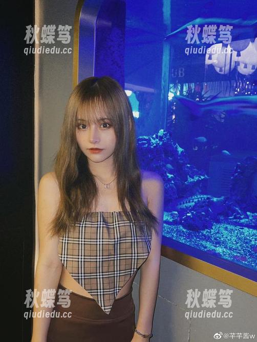 芊芊酱w化身小可爱，美图从未如此诱惑过～