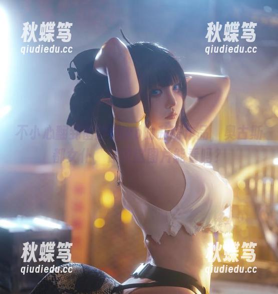 不小心翻到菌烨tako的私房作品，奥古斯都女仆，你说这图片能看吗？