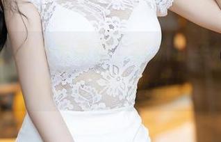 语画界 - 户外写真里，言沫的车模姿态戳中了我的“痛点”