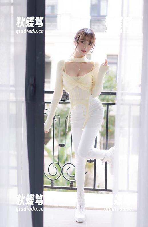 从不按套路出牌的过期米线线喵，全套图集又来了，妈妈子2值得一看！