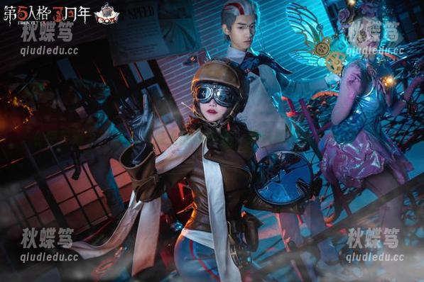 《伊芙琳》，露儿大魔王的写真集，绝对颠覆我对她的认知！