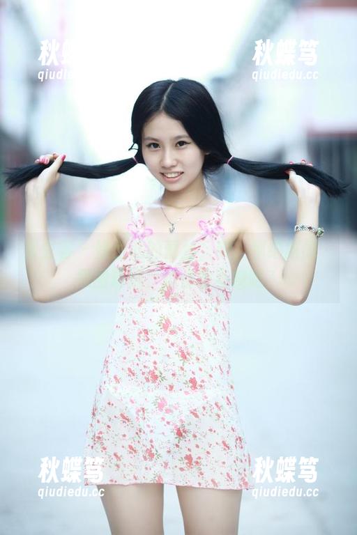 青豆客 - 婕西儿的蕾丝，哦，那细腻感…原图精选，但你敢直视吗？